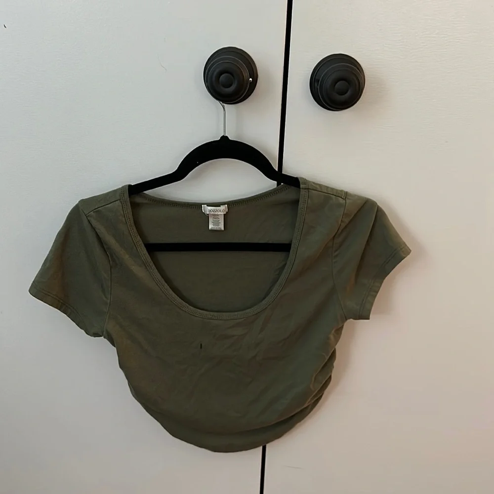 Crop Top - Picture 1 of 1